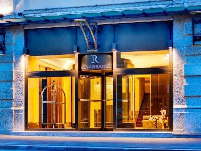 Renaissance Hotel 5*